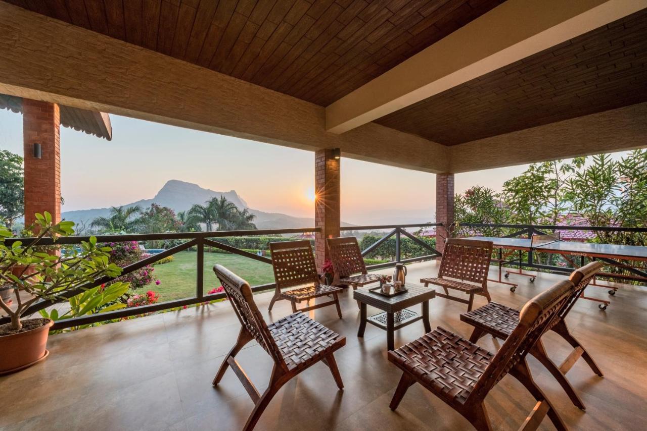 Saffronstays Althea - 4 Brd Veg Only Villa In Pawna With Jacuzzi In Every Room Lonavala Esterno foto